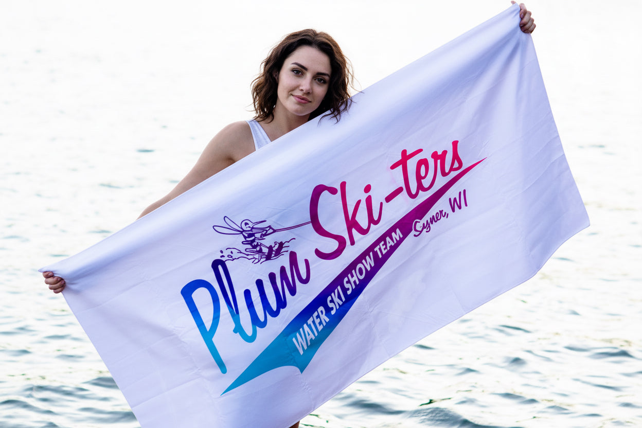 Plum Ski-ters Lightweight Quick-Dry Beach Towel